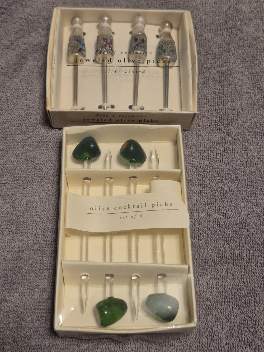 NWT! 2 Sets Of Pier 1 Olive Cocktail Picks With 4 Picks In Set